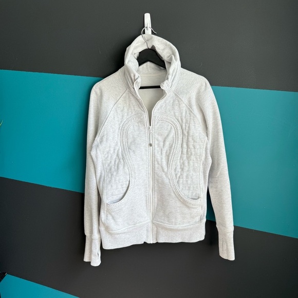 Lululemon Calm & Cozy Jacket
Heathered White / White size 12 - Picture 4 of 12